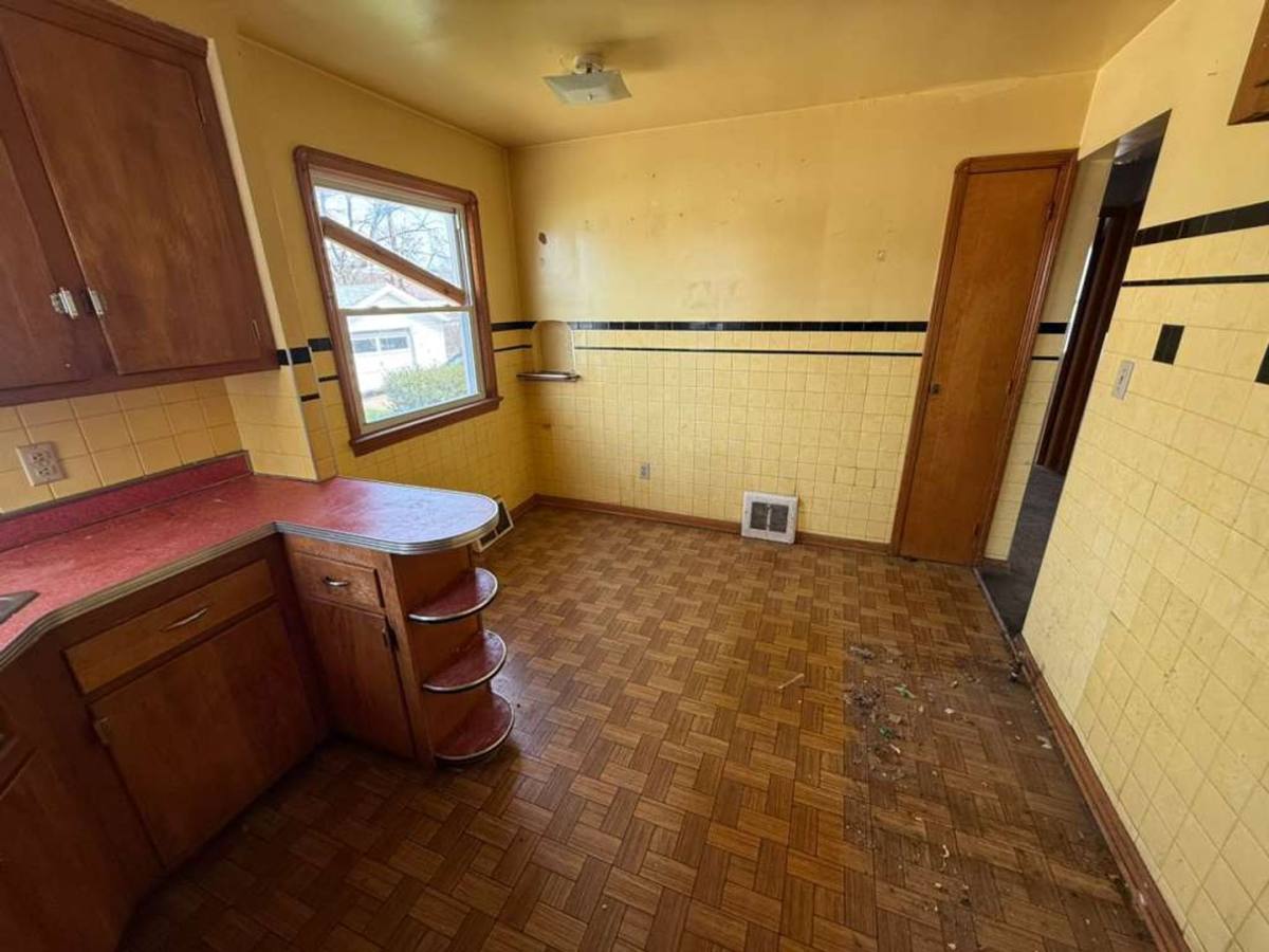 House for rent at 16011 Maplewood Ave, Maple Heights, OH 44137