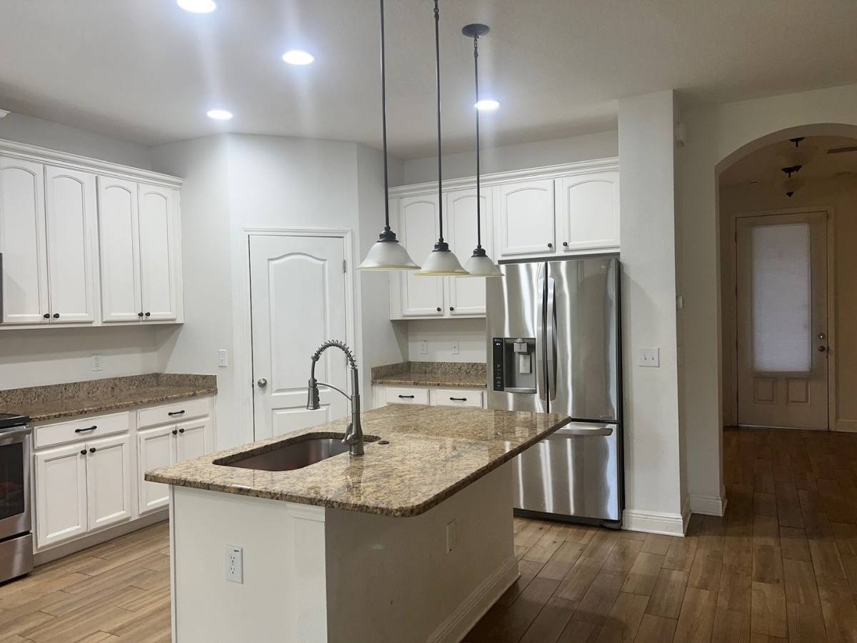 House for rent at 1133 14th St N, Saint Petersburg, FL 33705