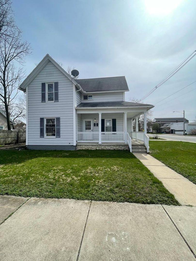 House for rent at 103 E 7th St, Mishawaka, IN 46544
