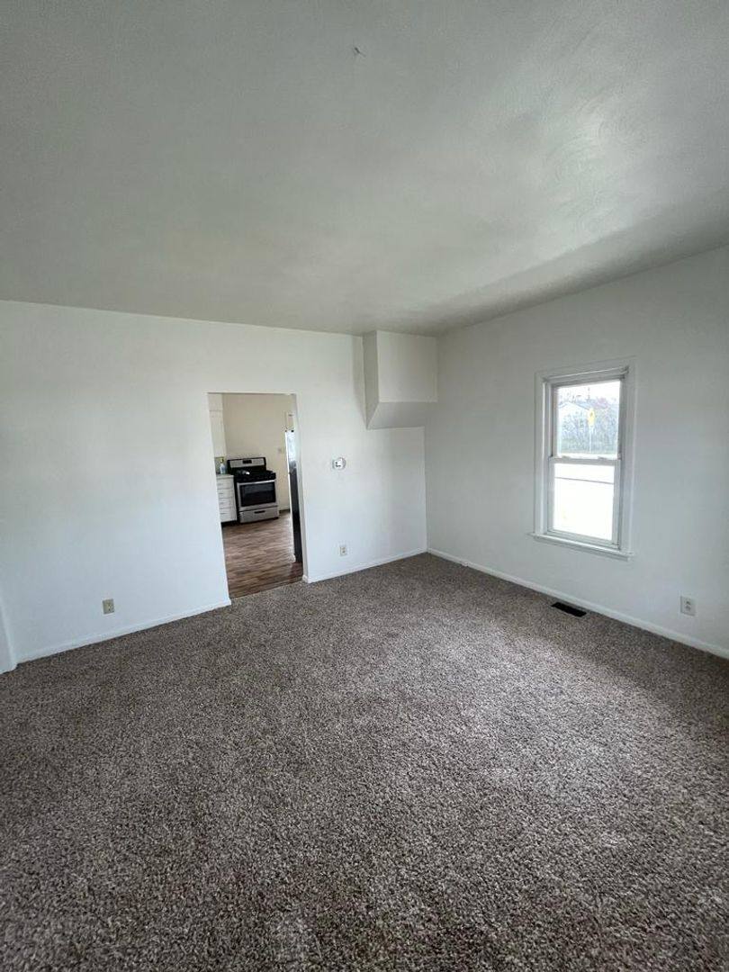 House for rent at 103 E 7th St, Mishawaka, IN 46544