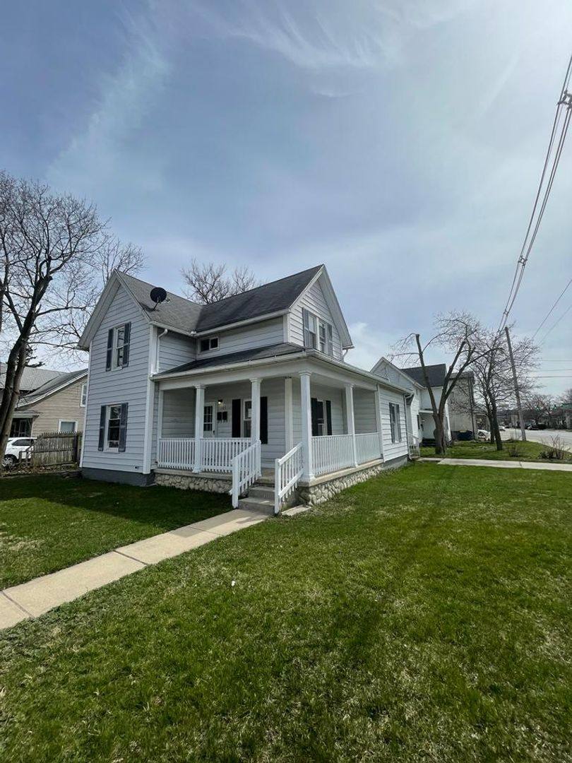 House for rent at 103 E 7th St, Mishawaka, IN 46544