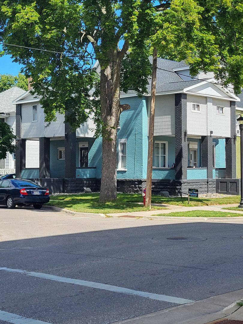 Apartment for rent at Cass & 8th, 801 Cass St, La Crosse, WI 54601