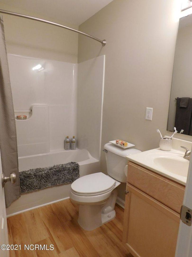 Apartment for rent at 710 Craven St, New Bern, NC 28560