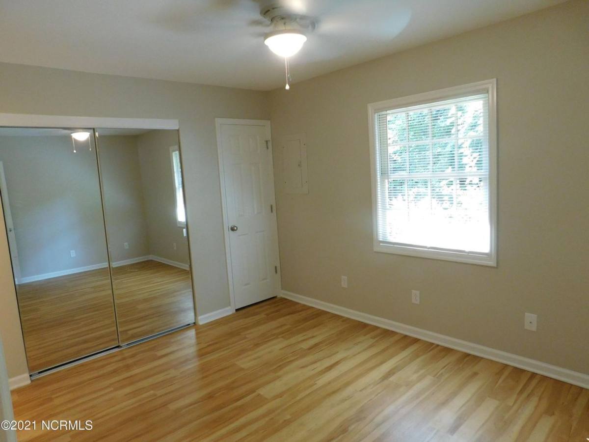 Apartment for rent at 710 Craven St, New Bern, NC 28560