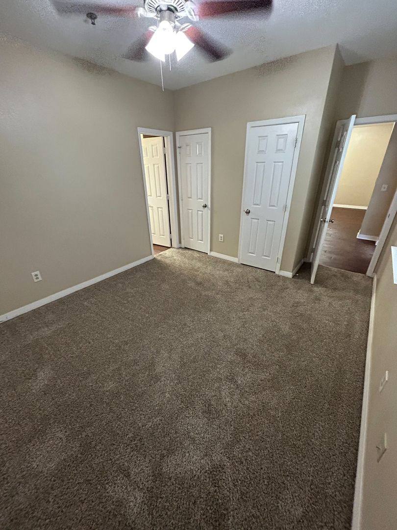 Apartment for rent at 500 N Bell Ave, Denton, TX 76209