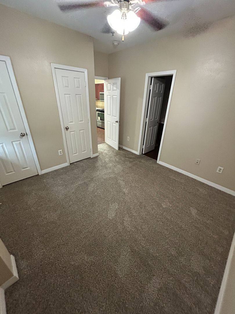 Apartment for rent at 500 N Bell Ave, Denton, TX 76209