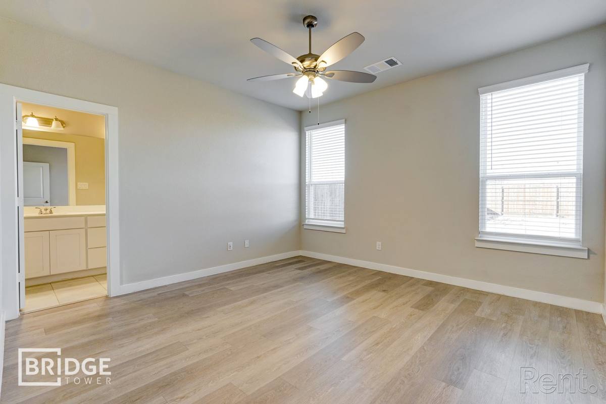 House for rent at 4140 Tobin Dr, Crowley, TX 76036