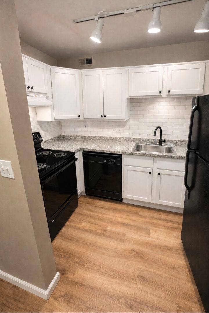 Apartment for rent at 232 Waller Ave, Lexington, KY 40503