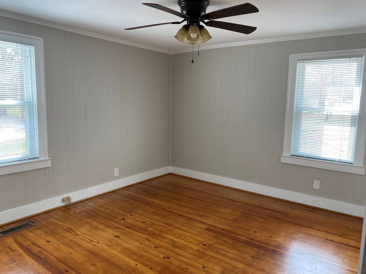 House for rent at 701 W Walnut St, Sylacauga, AL 35150