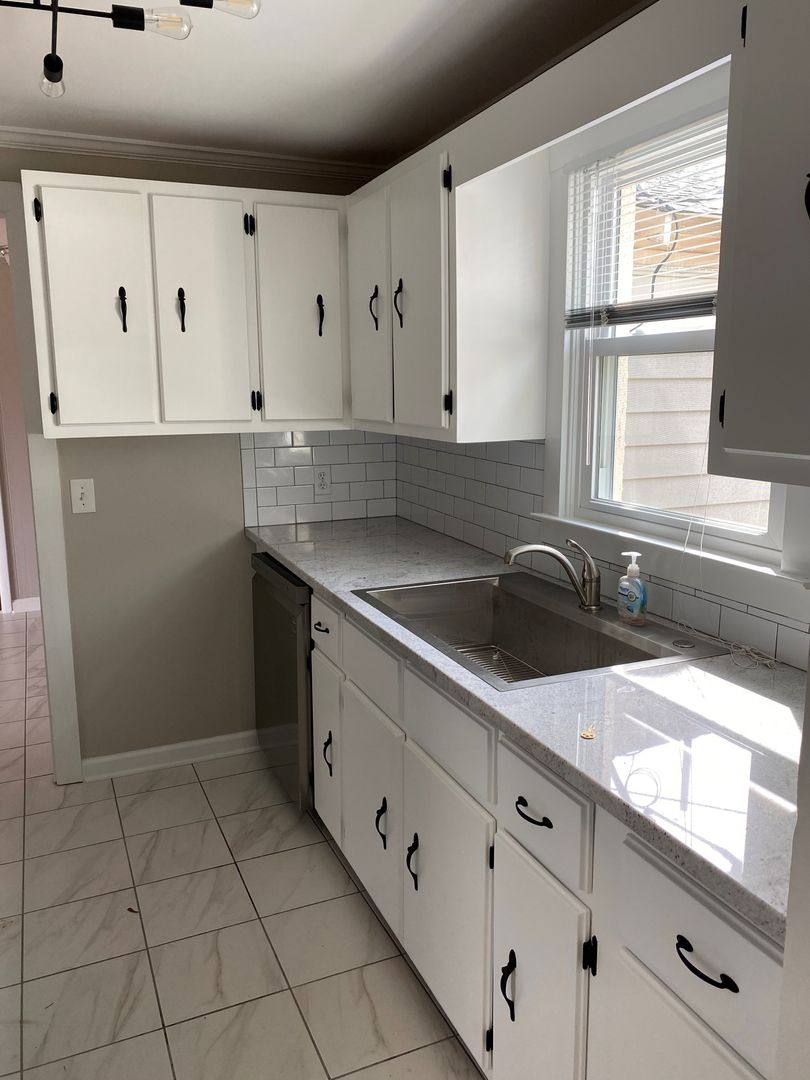 House for rent at 701 W Walnut St, Sylacauga, AL 35150