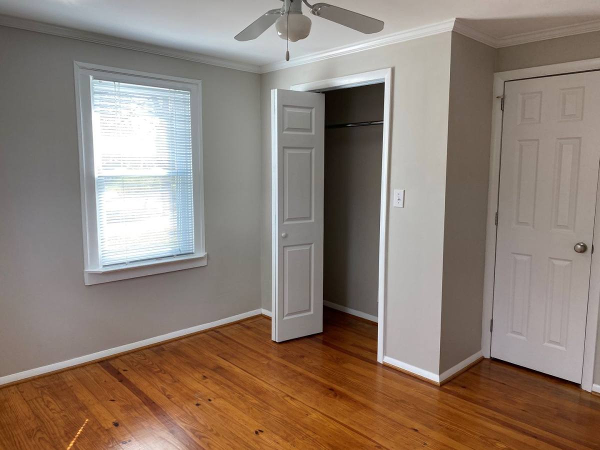 House for rent at 701 W Walnut St, Sylacauga, AL 35150