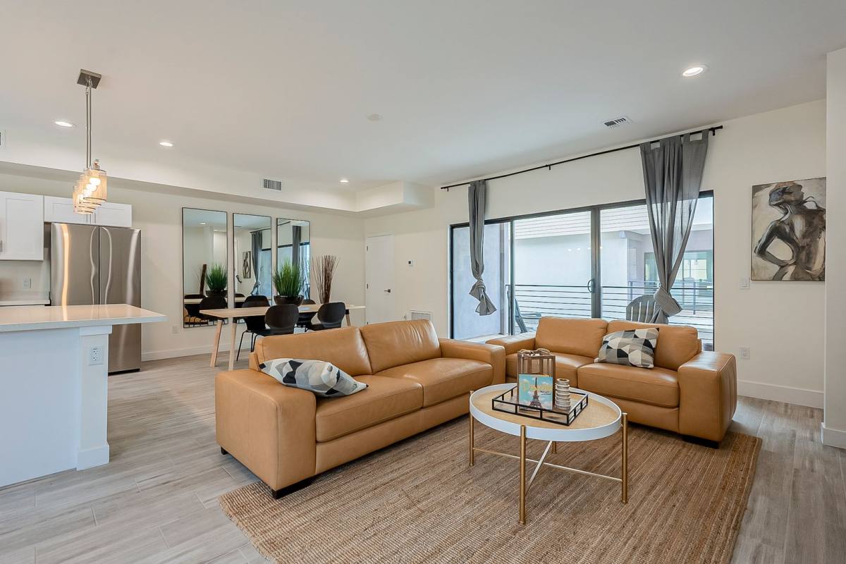 Apartment for rent at 1020 E Spence Ave, Tempe, AZ 85281