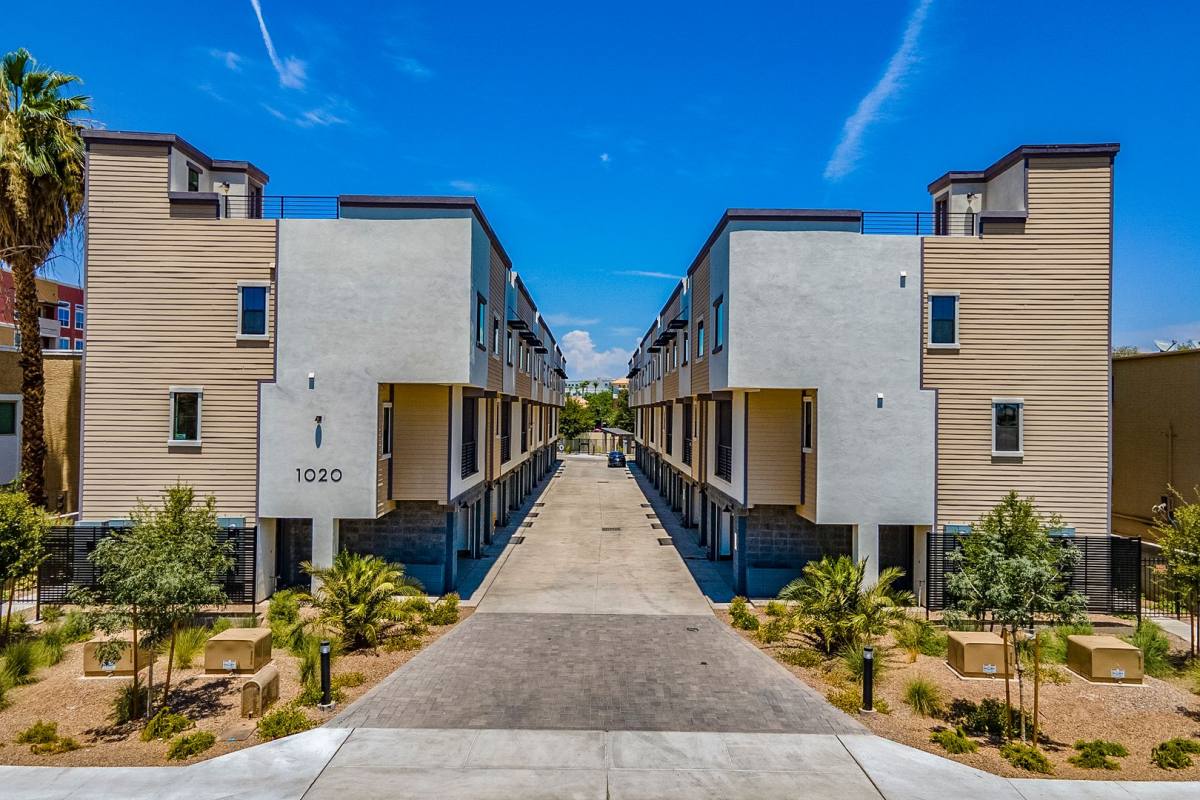 Apartment for rent at 1020 E Spence Ave, Tempe, AZ 85281
