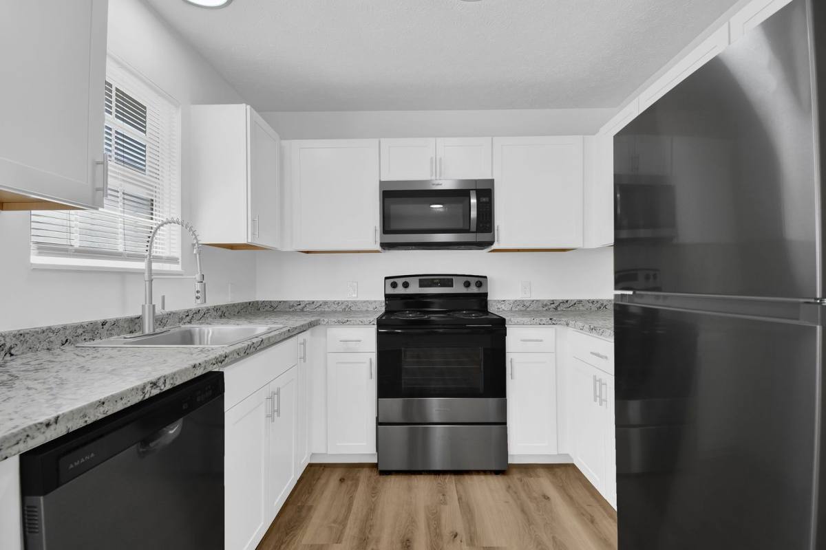Townhouse for rent at 4965 Cherry Bluff Court, Columbus, OH 43230