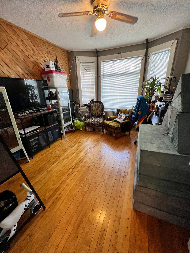 Apartment for rent at 922 E 5th 920 Bldg, Duluth, MN 55805