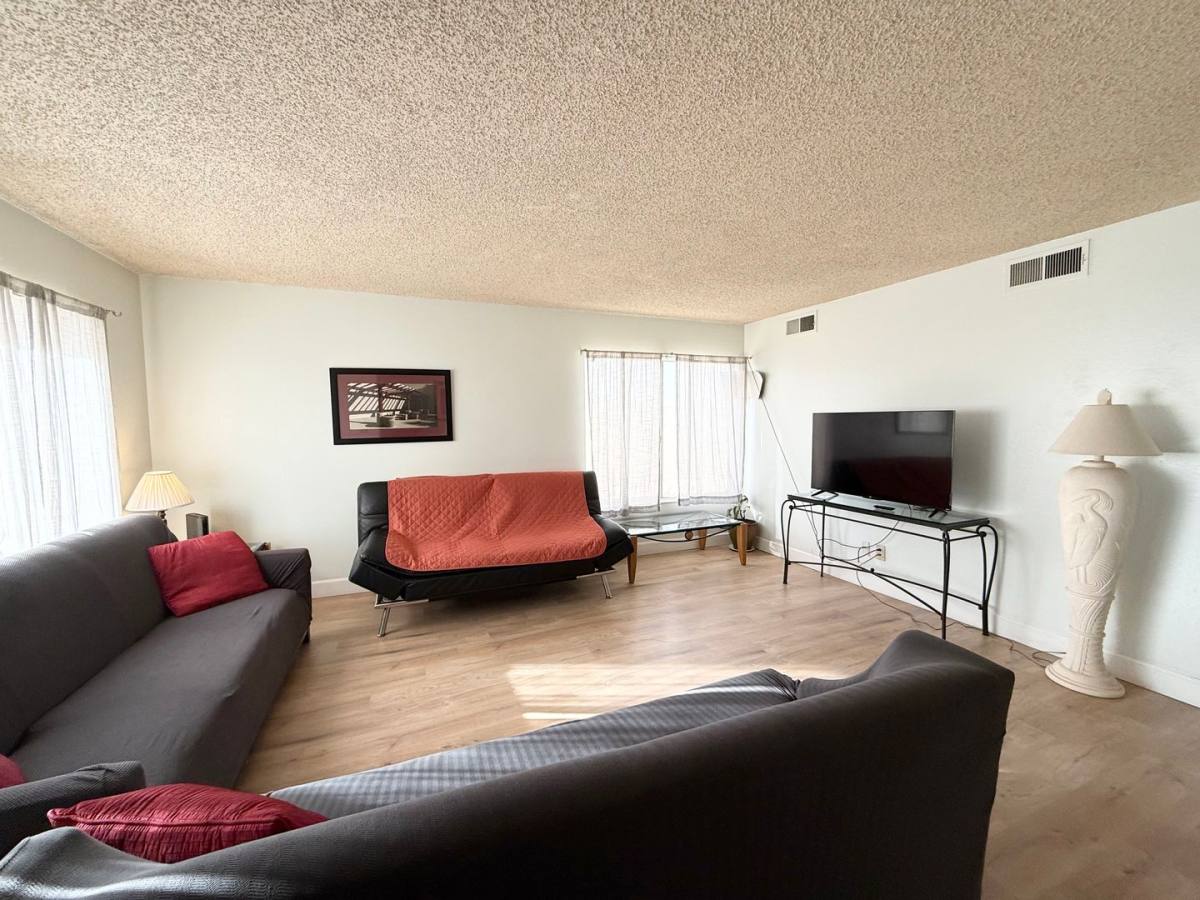 House for rent at 2126 Rawhide St, Las Vegas, NV 89119