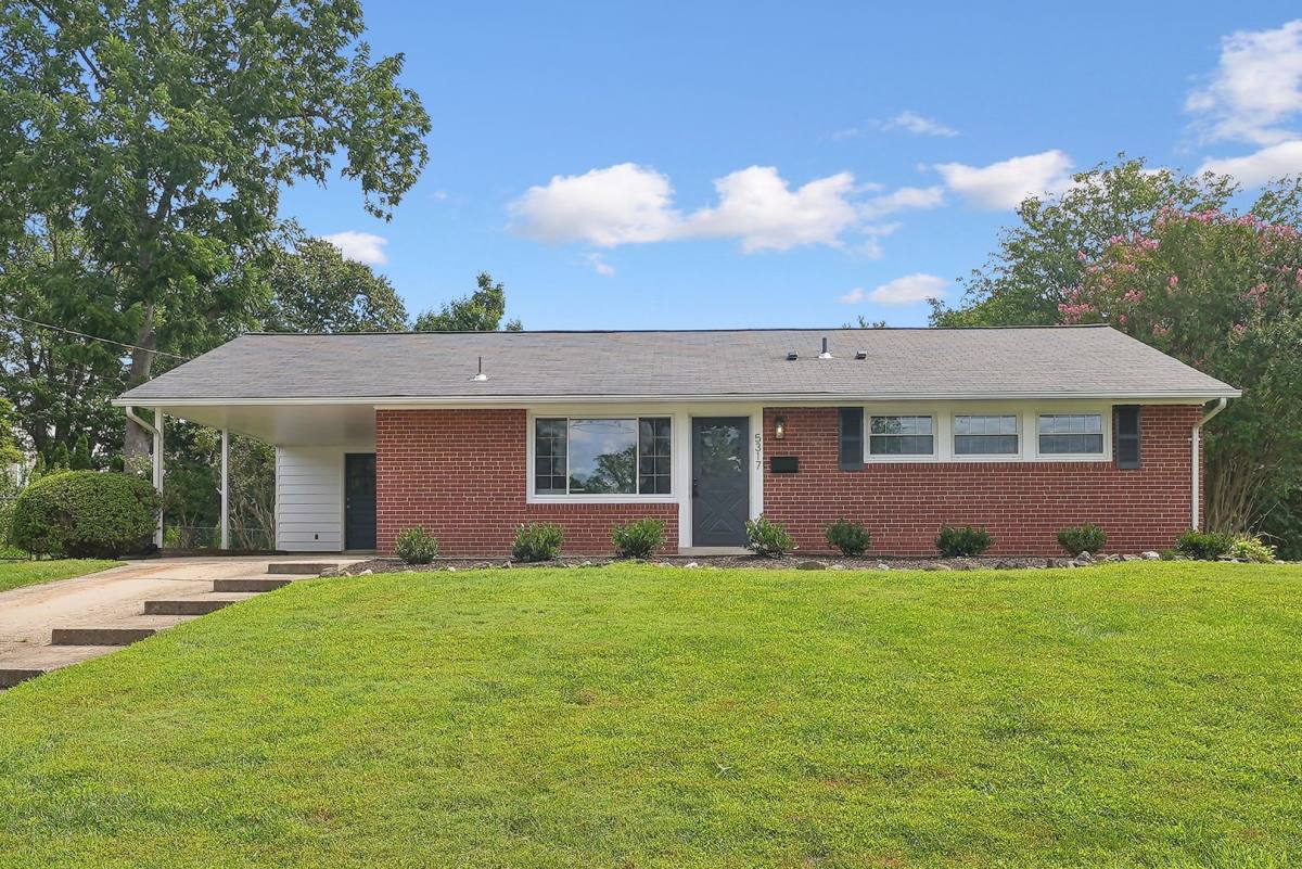 House for rent at 5317 Oldcastle Lane, Springfield, VA 22151