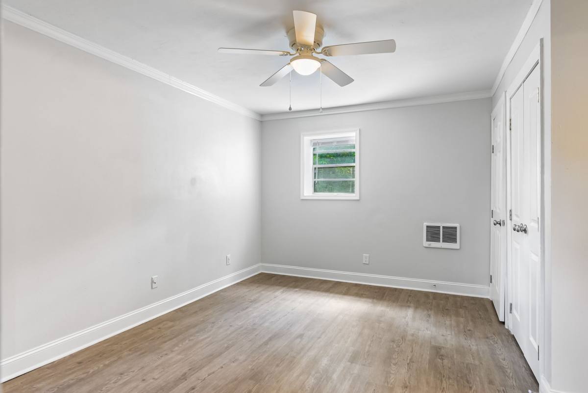 Apartment for rent at 111 Edgewater Rd, Savannah, GA 31406