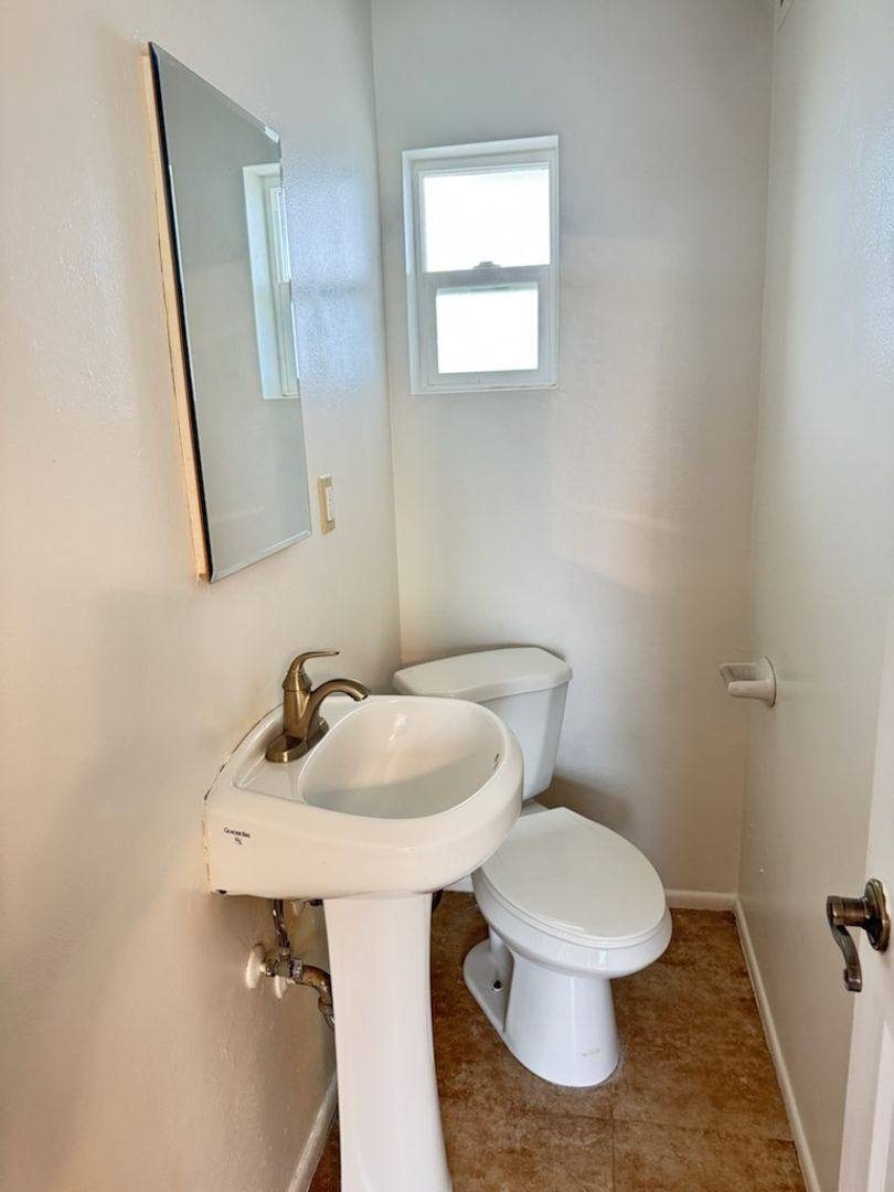Apartment for rent at 2338 N 52nd St, Phoenix, AZ 85008