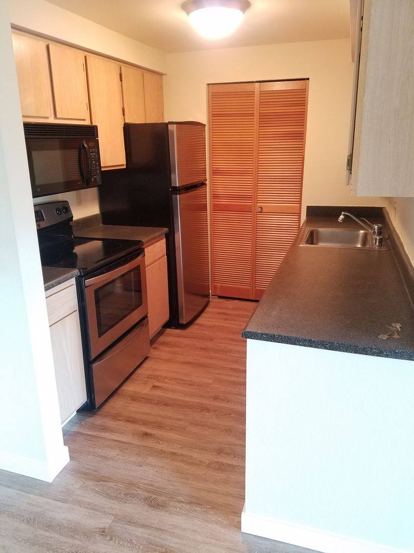 Apartment for rent at 4213 Stone Way N, Seattle, WA 98103