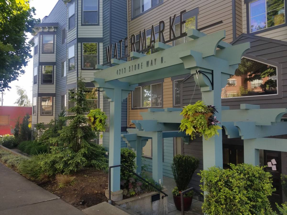 Apartment for rent at 4213 Stone Way N, Seattle, WA 98103