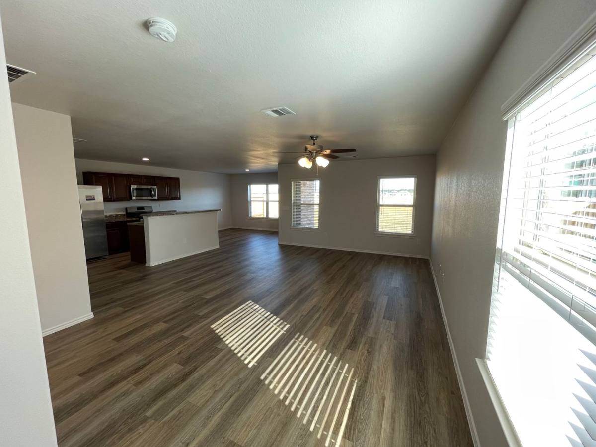 House for rent at 10474 Red Orchid Dr, Houston, TX 77016