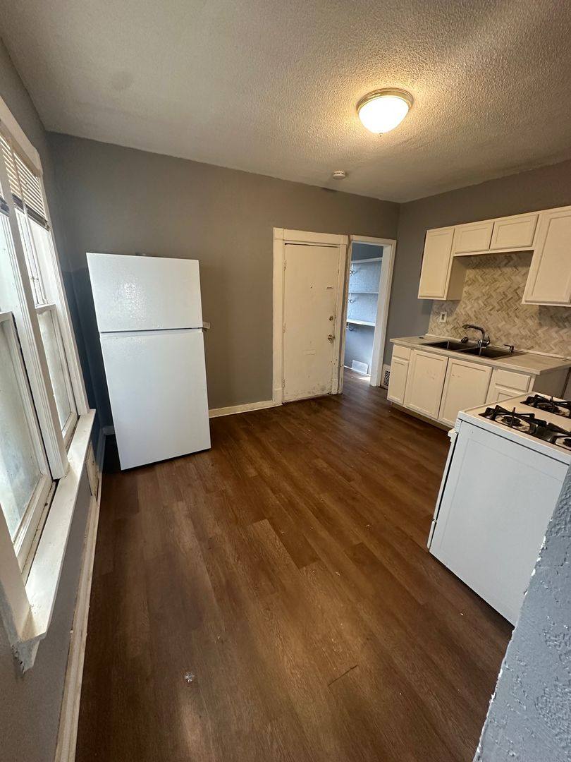 Apartment for rent at 2721-2723 N 20th St, Milwaukee, WI 53206