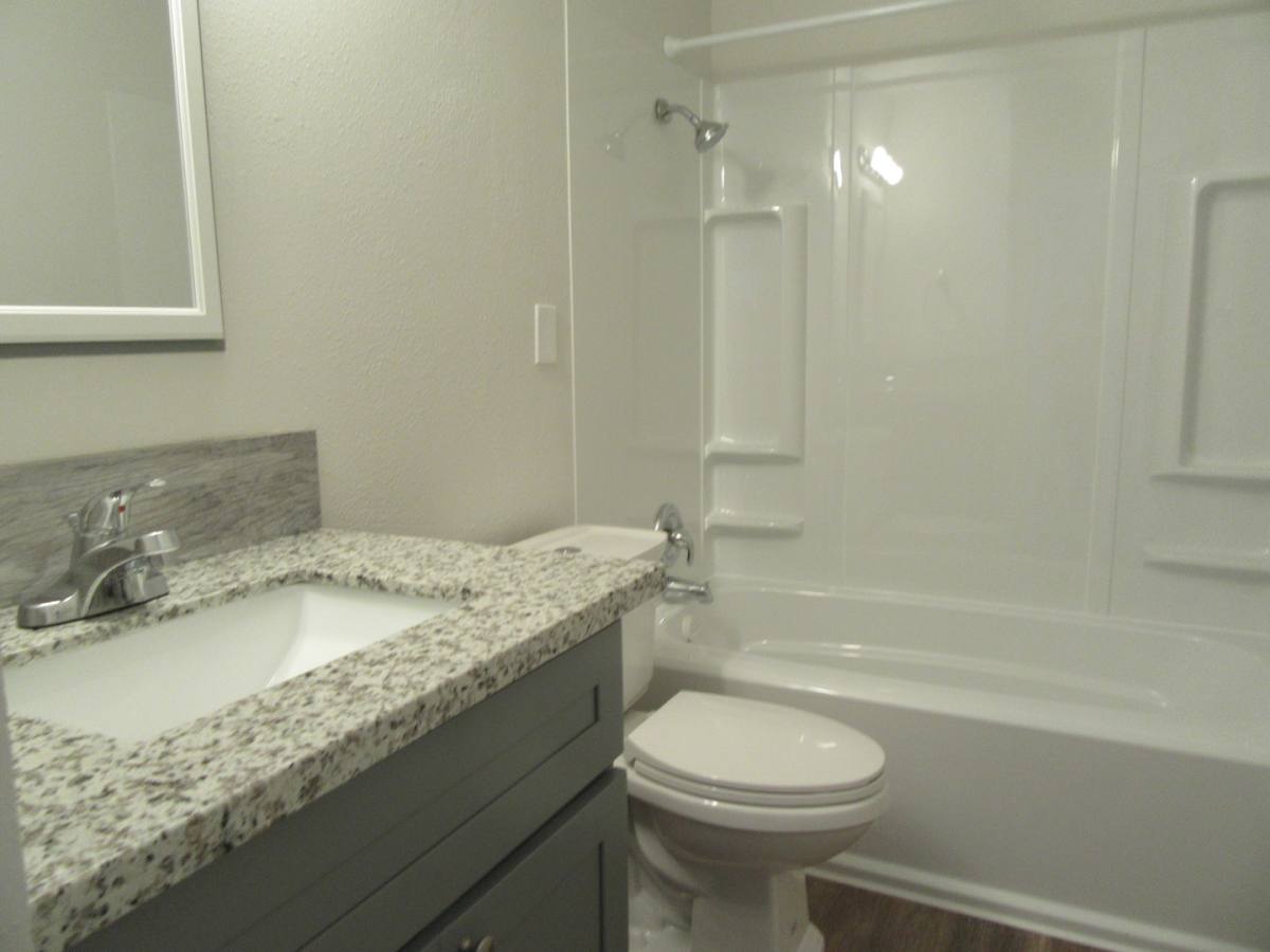 House for rent at 850 2nd Ave N, Kent, WA 98032