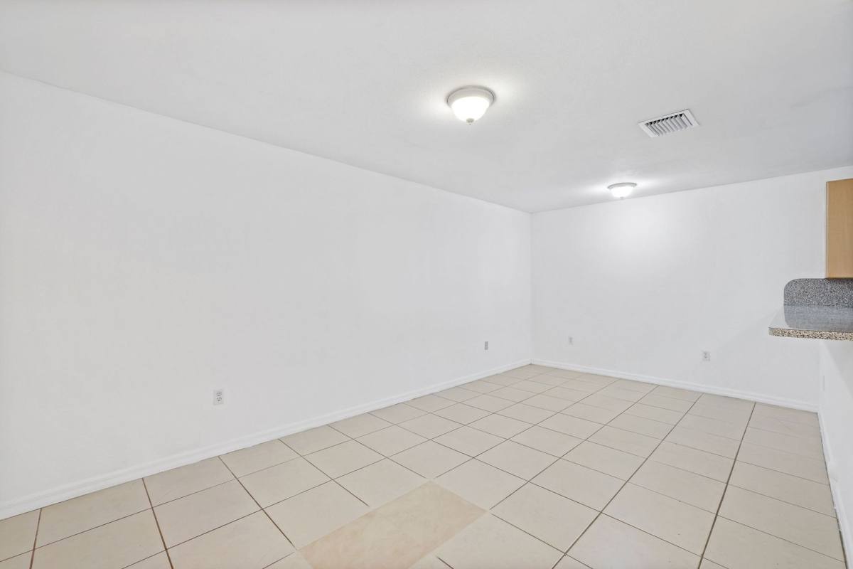 Townhouse for rent at 22721 SW 88 Place 10-19, Miami, FL 33190