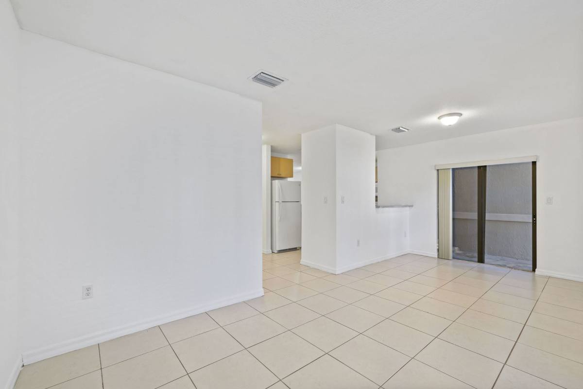 Townhouse for rent at 22721 SW 88 Place 10-19, Miami, FL 33190