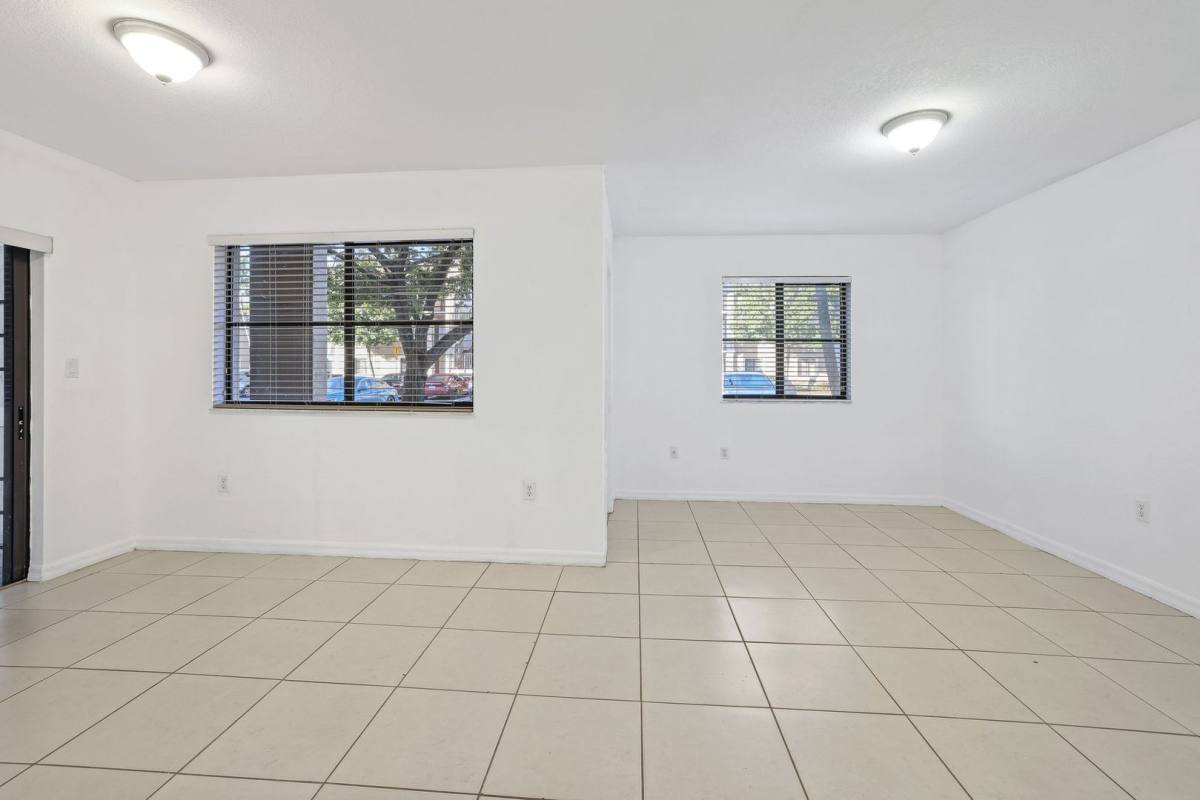Townhouse for rent at 22721 SW 88 Place 10-19, Miami, FL 33190