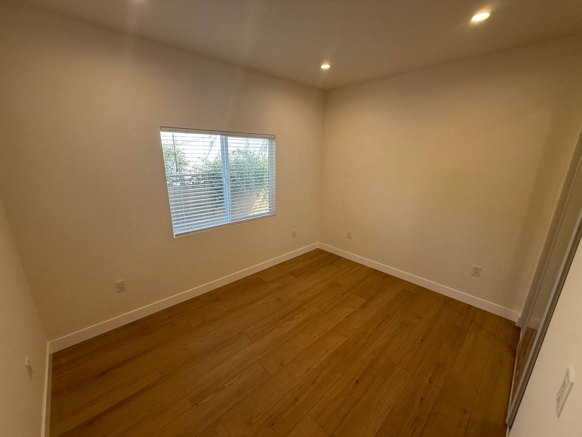 House for rent at 10959 Collins St, North Hollywood, CA 91601