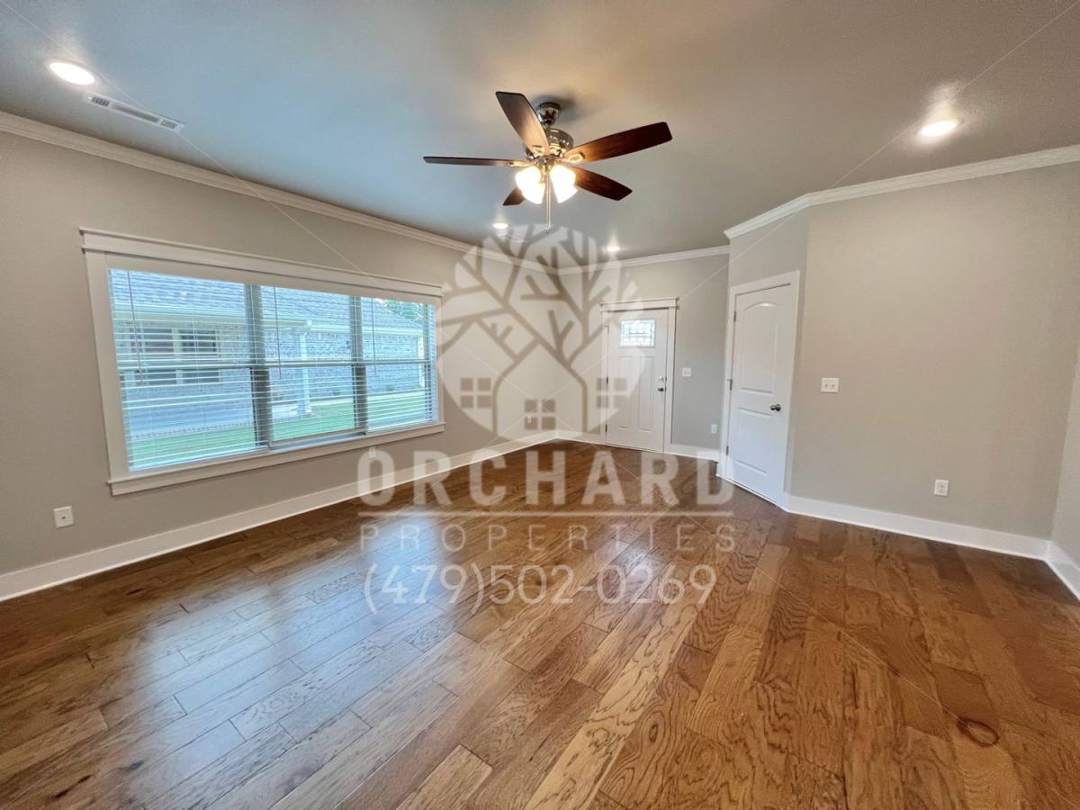 Apartment for rent at 544 Bradford Dr, Springdale, AR 72762