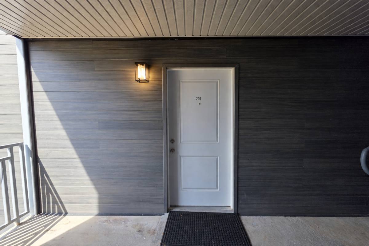 Apartment for rent at 543 Peachers Mill Rd, Clarksville, TN 37042