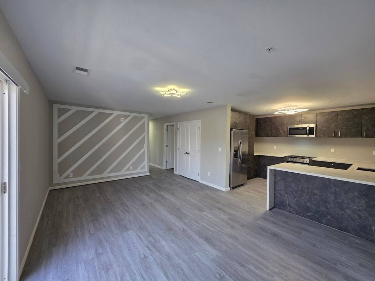 Apartment for rent at 543 Peachers Mill Rd, Clarksville, TN 37042