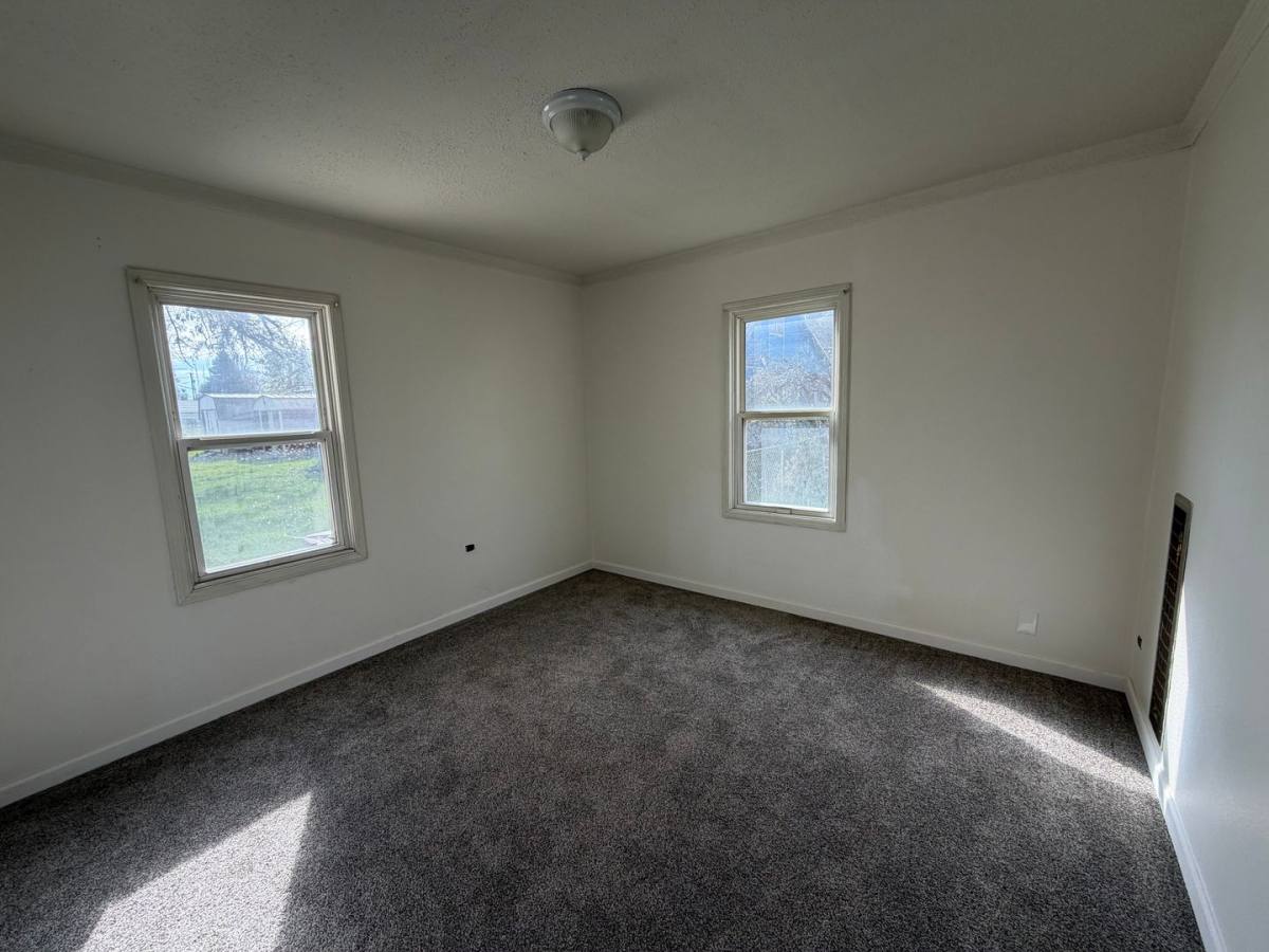 House for rent at 4305 Altamont St, Klamath Falls, OR 97603
