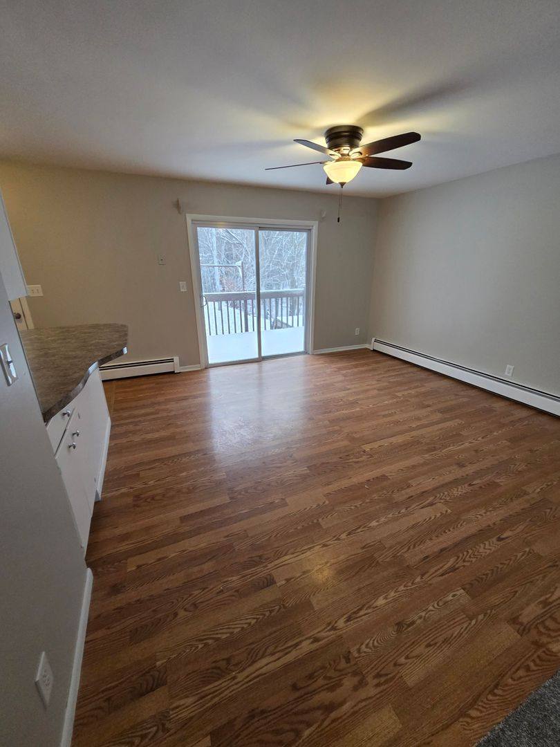Apartment for rent at 18206 Swiss Dr, Spring Lake, MI 49456