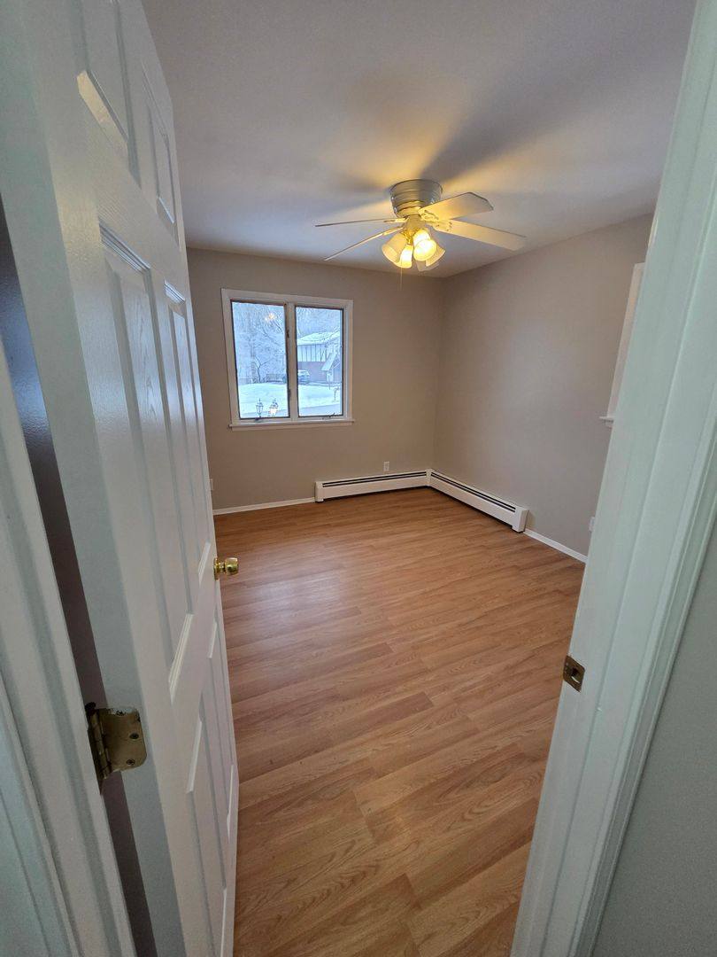 Apartment for rent at 18206 Swiss Dr, Spring Lake, MI 49456