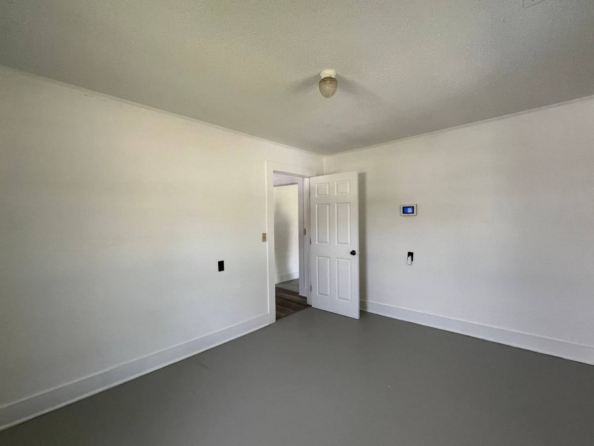 House for rent at 206 Richlands Ave, Jacksonville, NC 28540