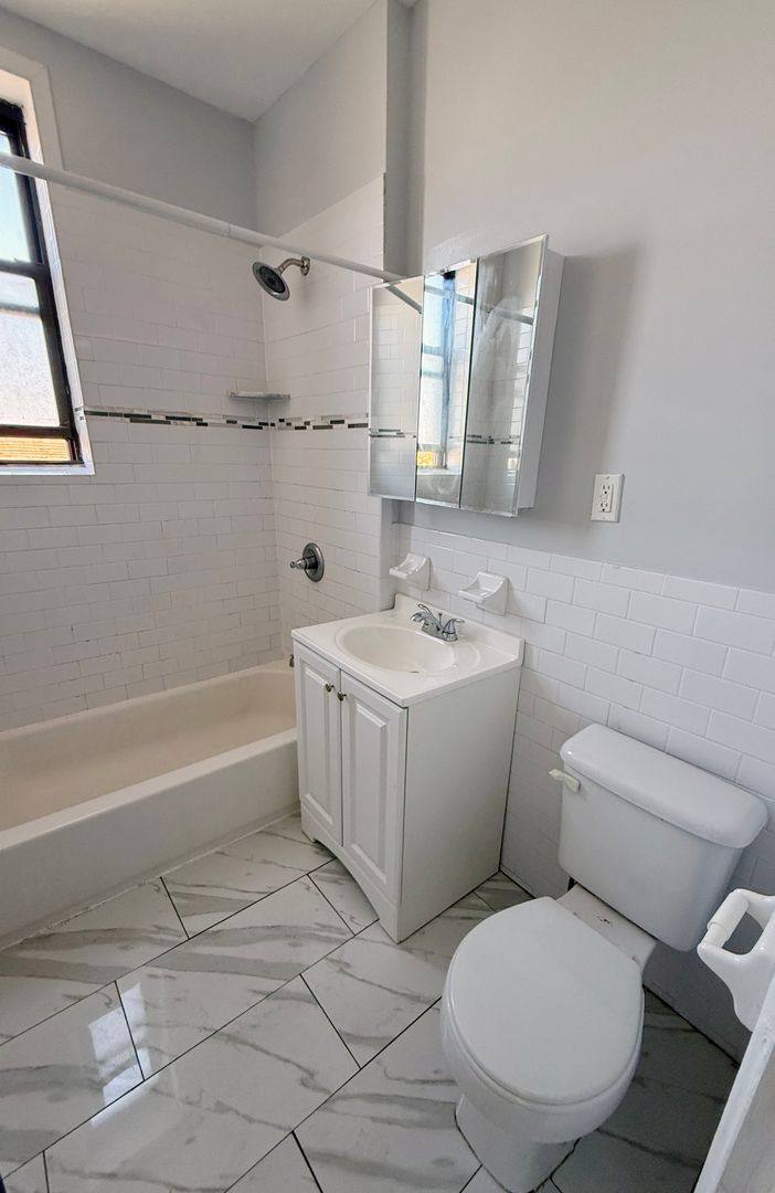 Apartment for rent at 5 Pangborn Place, Hackensack, NJ 07601