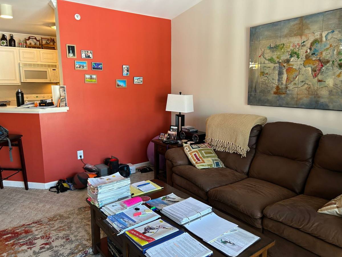 Apartment for rent at 215 Knollwood Dr, Blacksburg, VA 24060