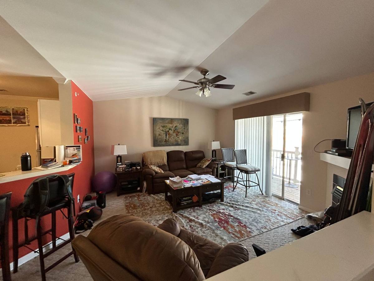Apartment for rent at 215 Knollwood Dr, Blacksburg, VA 24060