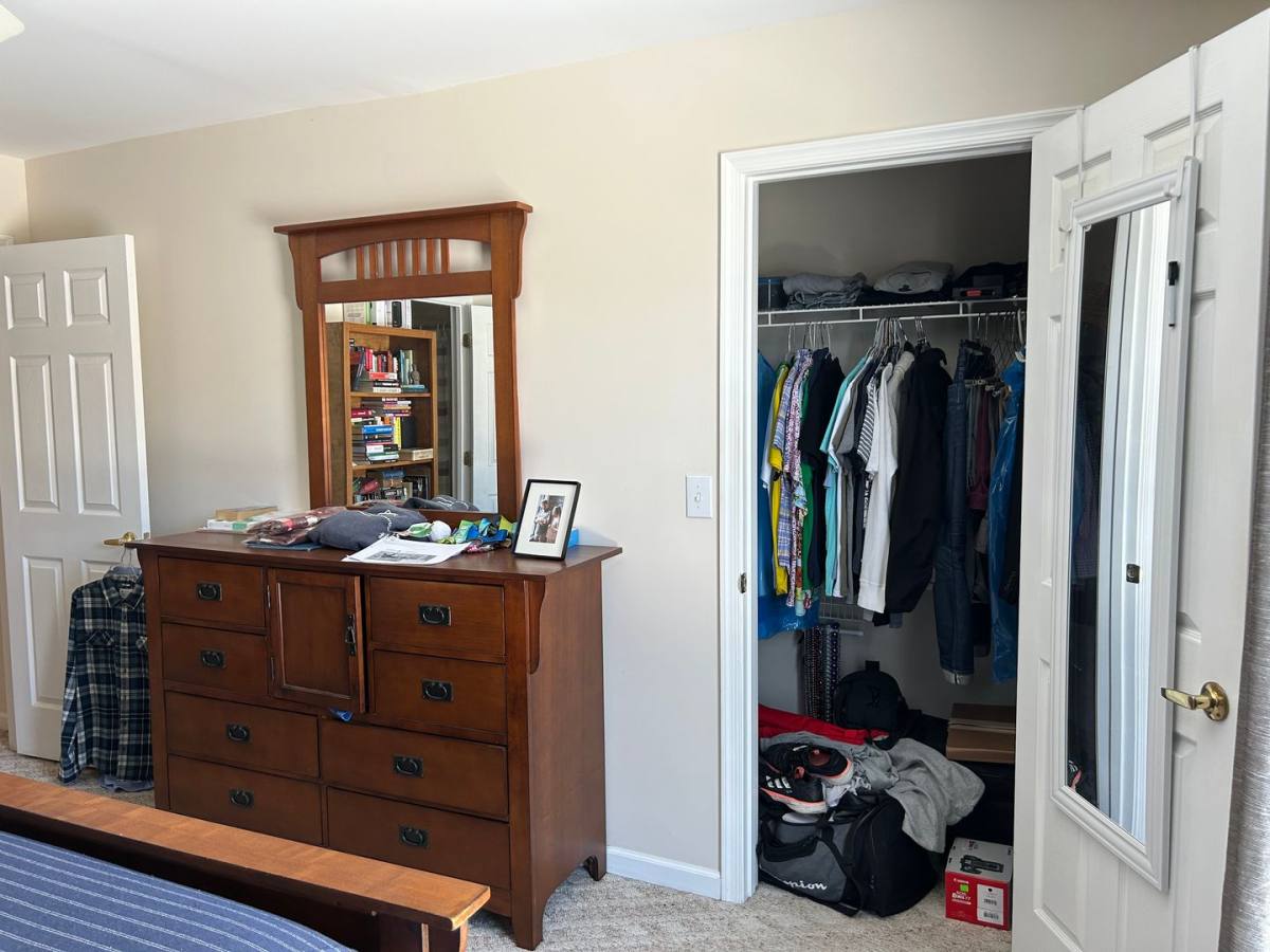 Apartment for rent at 215 Knollwood Dr, Blacksburg, VA 24060
