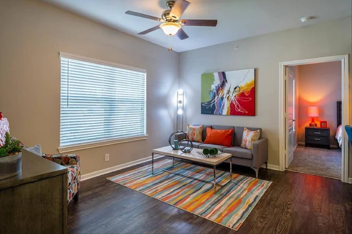 Apartment for rent at 16350 Ella Blvd, Houston, TX 77090