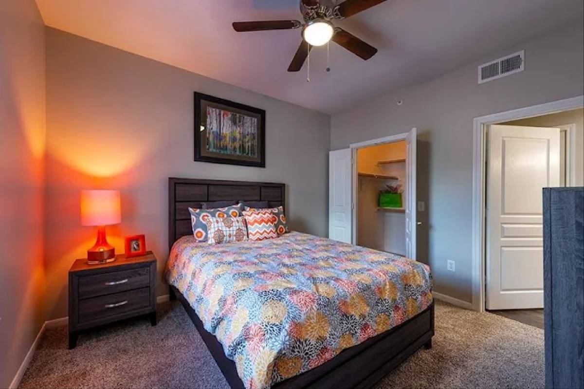 Apartment for rent at 16350 Ella Blvd, Houston, TX 77090