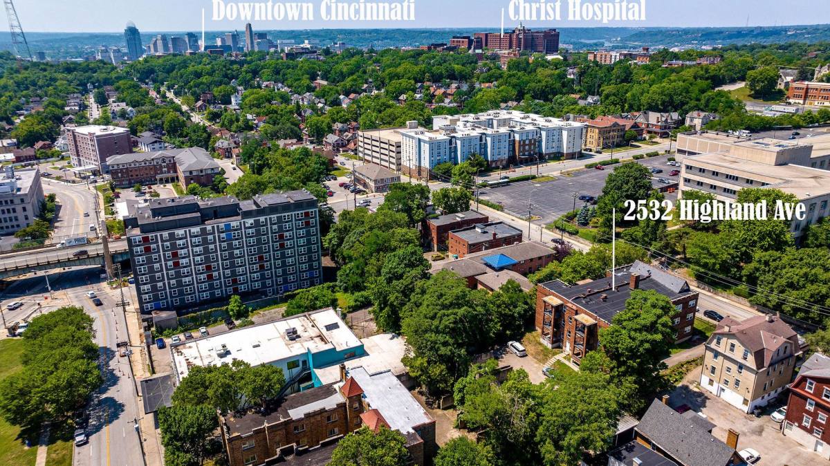 Apartment for rent at 2532 Highland Ave, Cincinnati, OH 45219