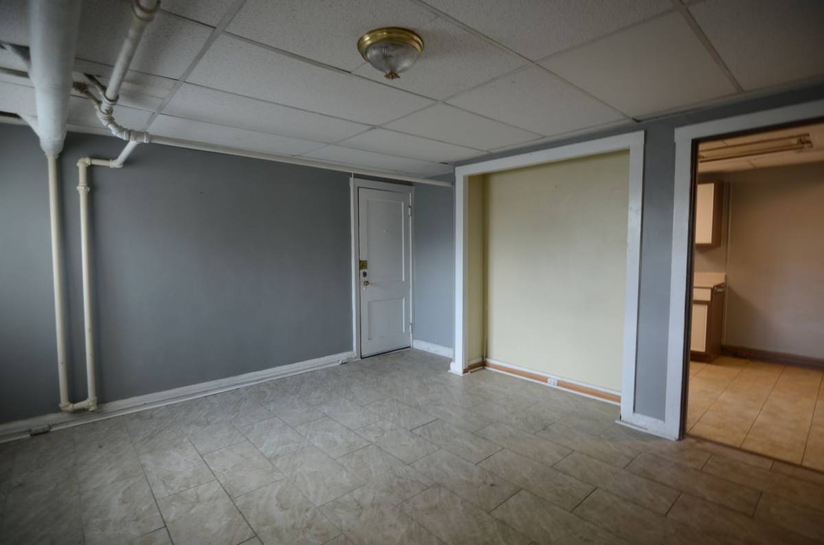 Apartment for rent at 2532 Highland Ave, Cincinnati, OH 45219