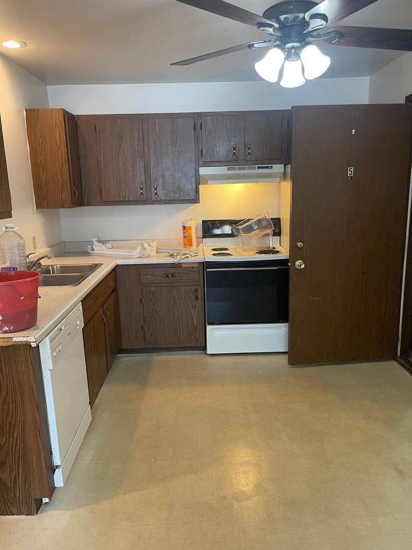 Apartment for rent at 1816 Bloedel Ave, Schofield, WI 54476