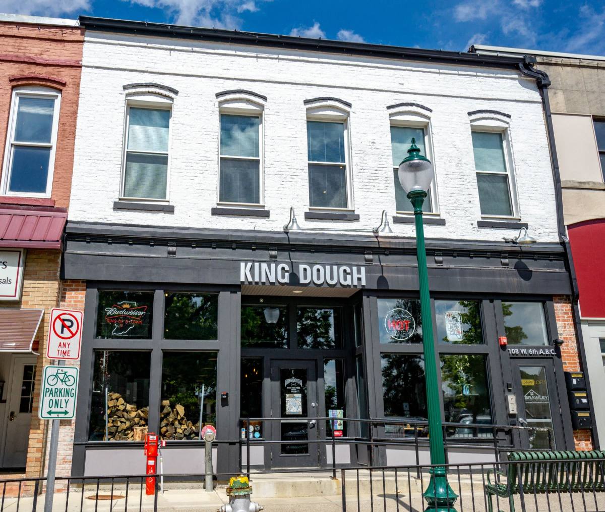 Apartment for rent at 108 W 6th St, Bloomington, IN 47404