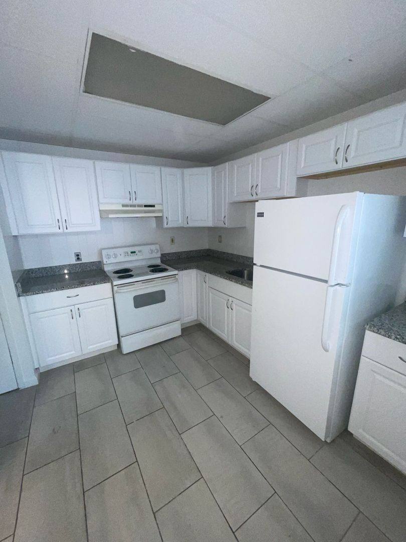 Apartment for rent at 9731 Joseph Campau St, Hamtramck, MI 48212